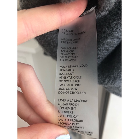 NWOT Dex Gray Stitched Oversize Sweater - Picture 4 of 6